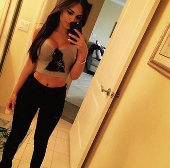 , 21  female escort, Portland