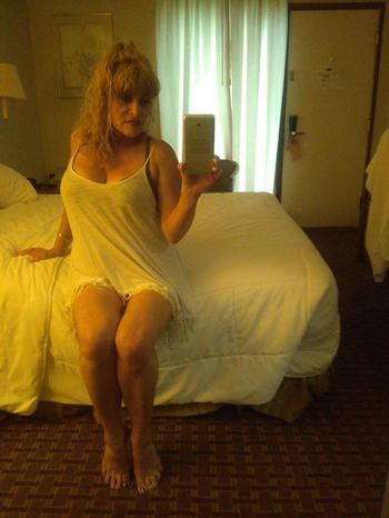 , 43  female escort, Portland