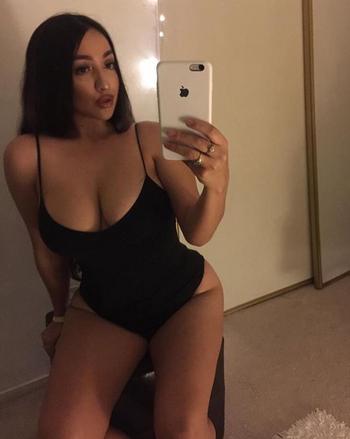 , 20 Latino/Hispanic female escort, Portland