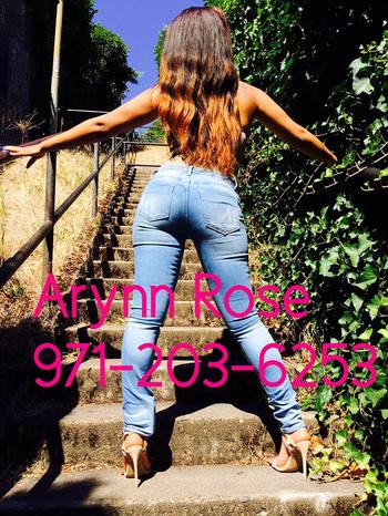 , 25  female escort, Portland
