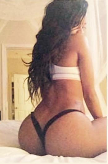 , 24  female escort, Portland