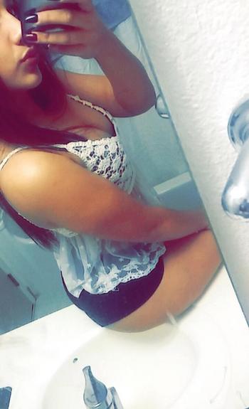 , 20  female escort, Portland