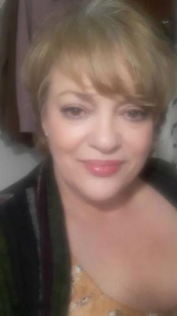 Julie Viles, 57  female escort, Portland