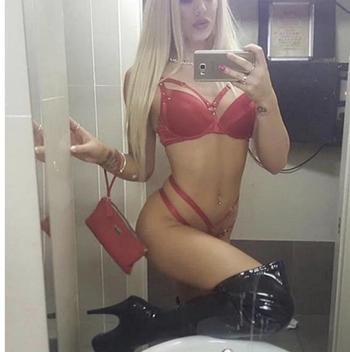 Kimmy696, 24 Caucasian female escort, Portland