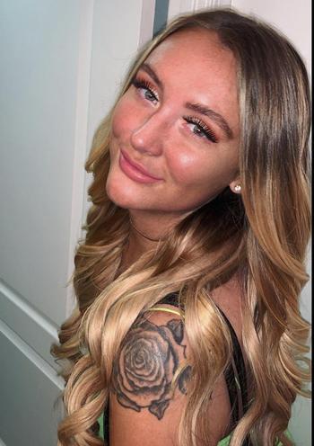 Chloe Marie , 21  female escort, Portland