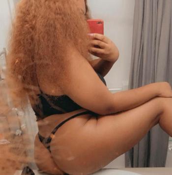 Misty, 25  female escort, Portland
