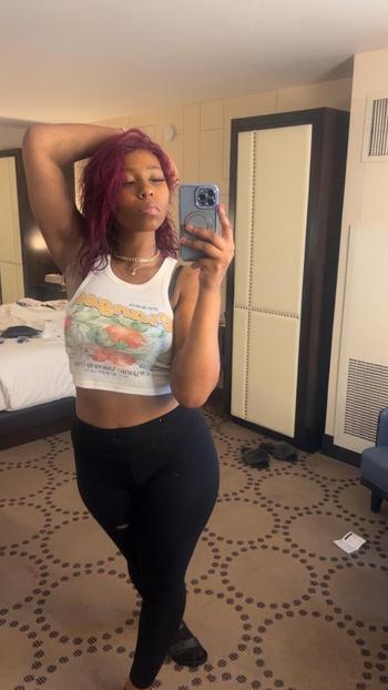 Naomi, 27  female escort, Portland