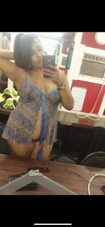 Koko, 27  female escort, Portland