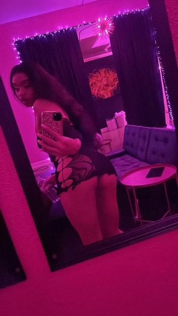 Treasure , 22  female escort, Portland