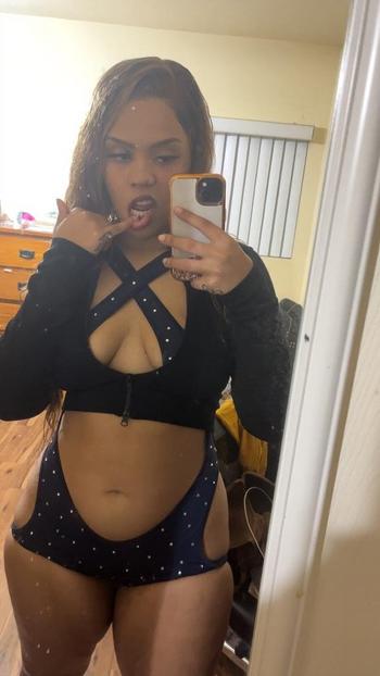 Dior, 21  female escort, Portland