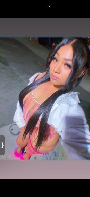 Hazel, 21  female escort, Portland