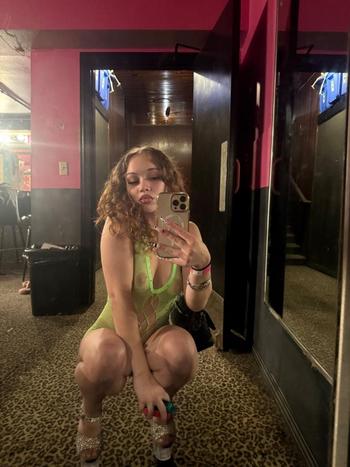 Lexii, 21  female escort, Portland