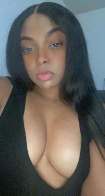 3236966639, female escort, Portland