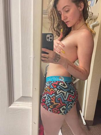 2533196863, female escort, Portland